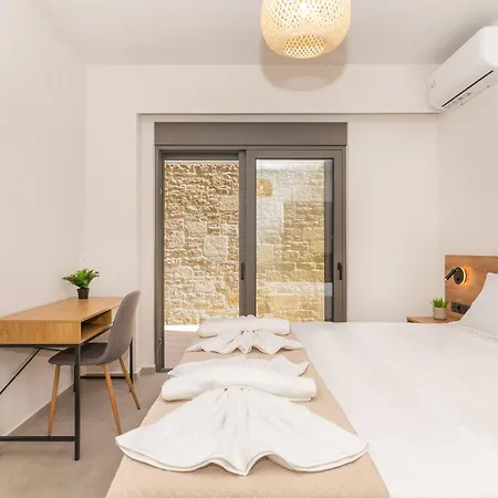 Dreta Apartment *