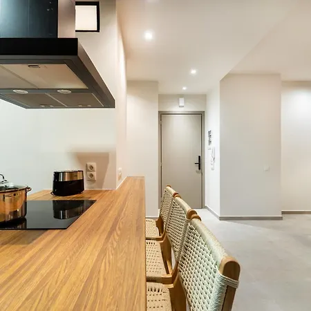 Dreta Apartment *