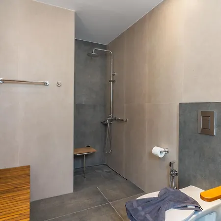 Dreta Apartamento